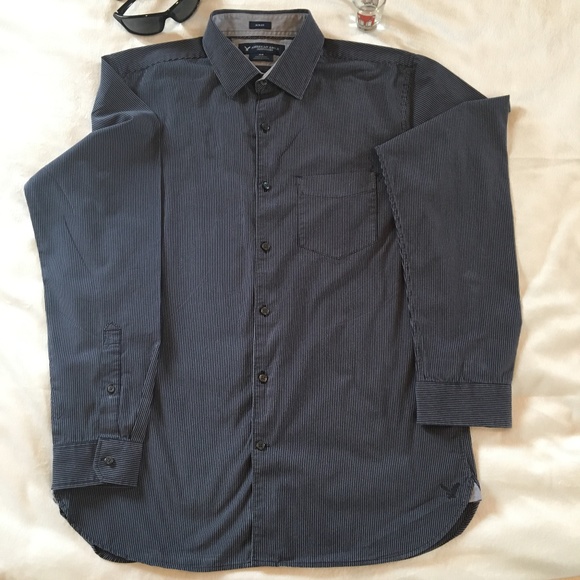 American Eagle Slim Fit Button Down Long Sleeve Blue Shirt. Sz: Medium - Picture 2 of 9